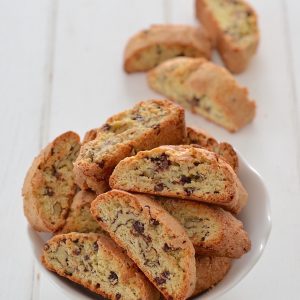 cantucci noci e cioccolato fondente