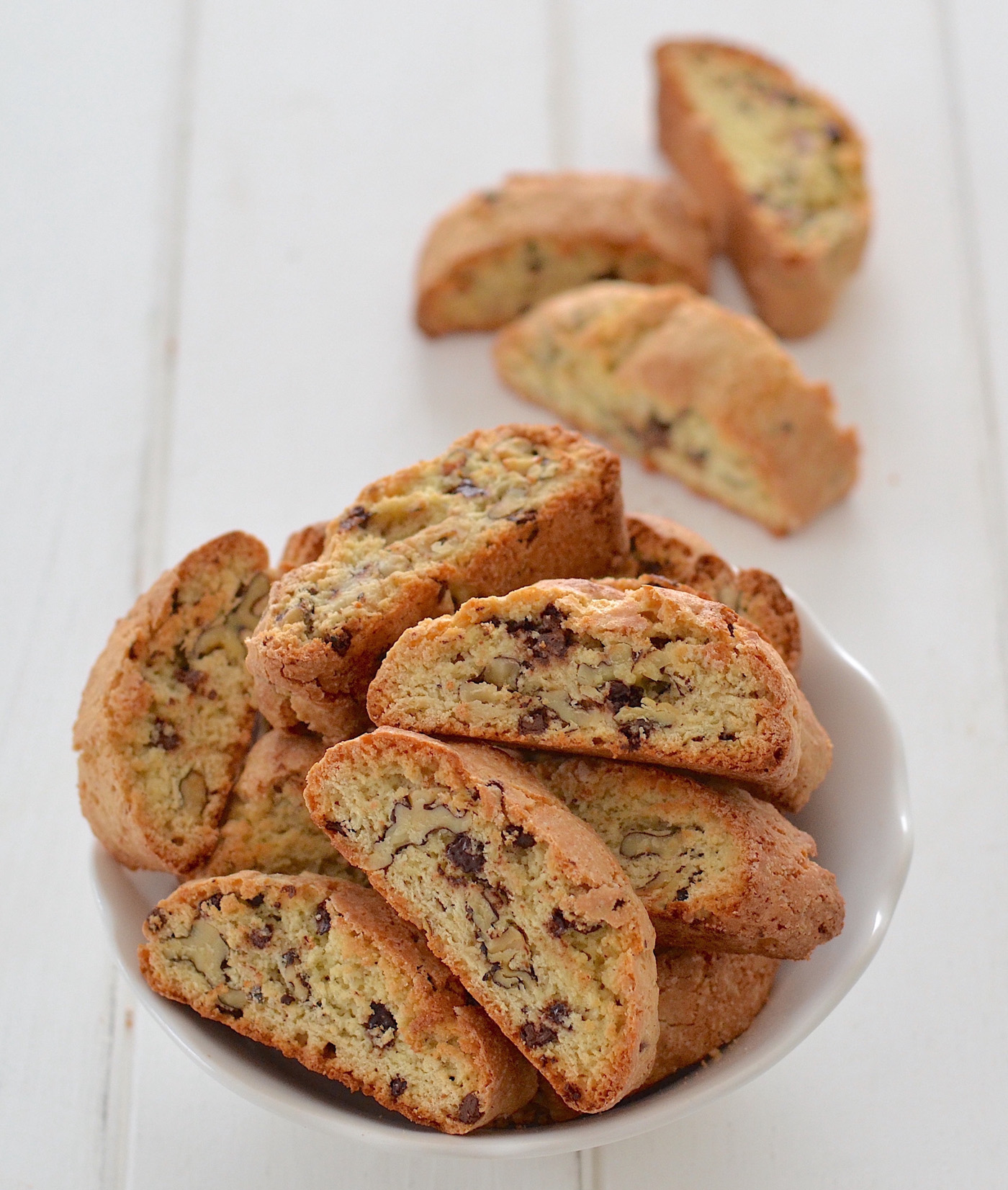 cantucci noci e cioccolato fondente