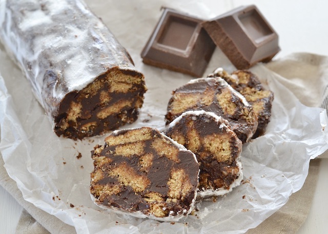 fette di salame di cioccolato al caffè